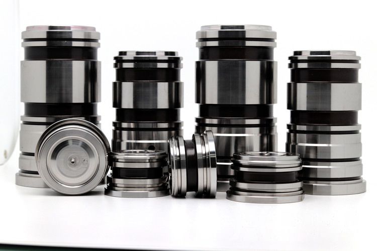 彩妆类乐鱼平台-乐鱼(中国)一站式服务平台
-化妆瓶盖模具乐鱼平台-乐鱼(中国)一站式服务平台
