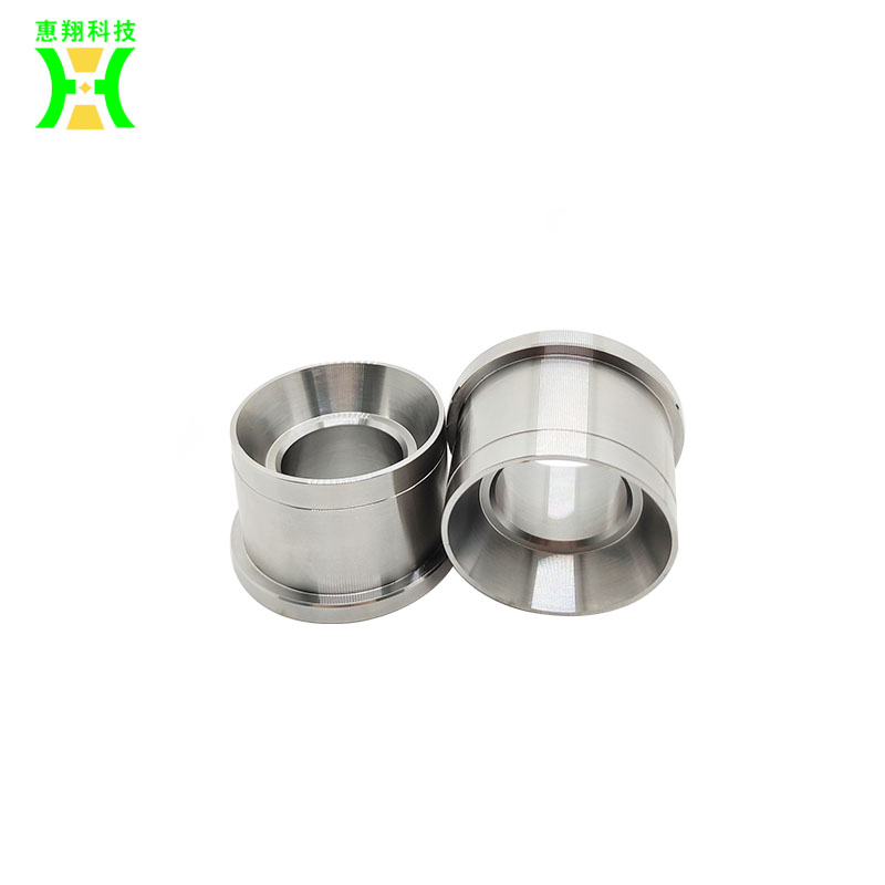 模具企业该如何自求发展_(图1)